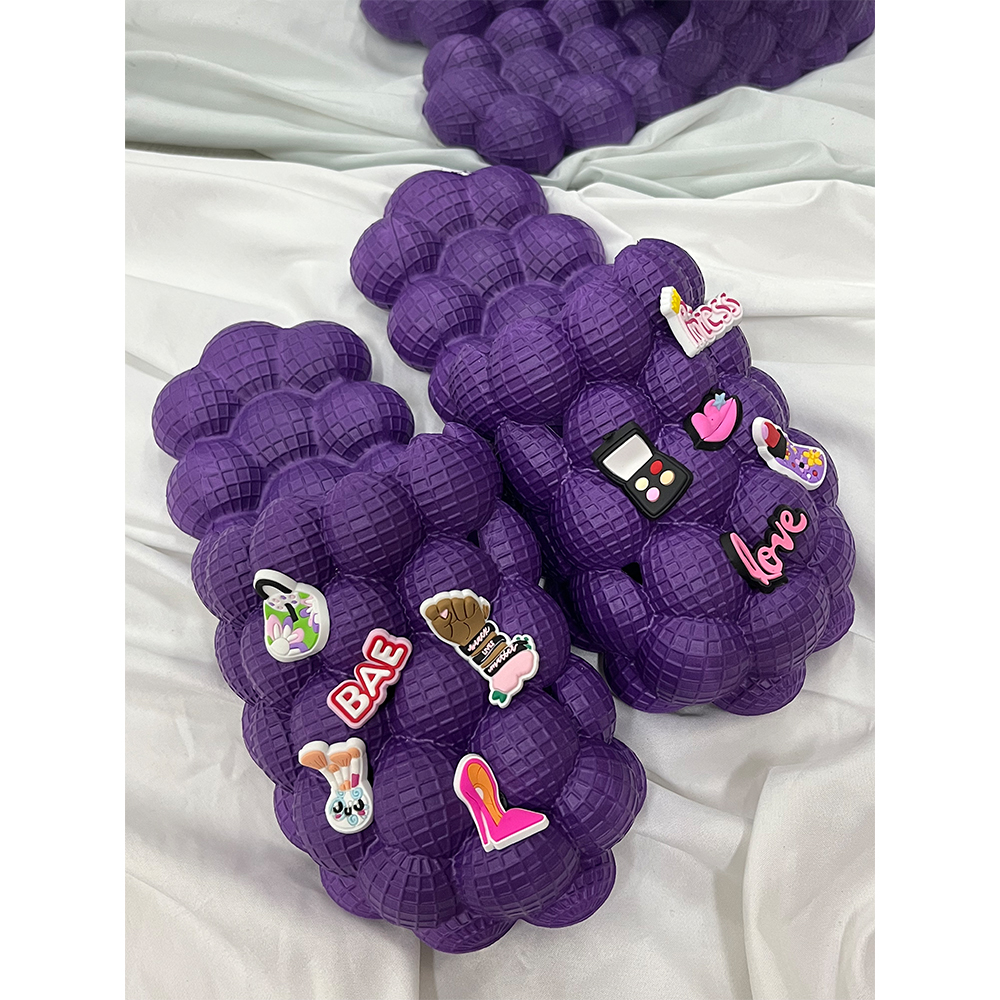 Sandalias y chanclas de burbujas de moda con nueva personalidad de verano