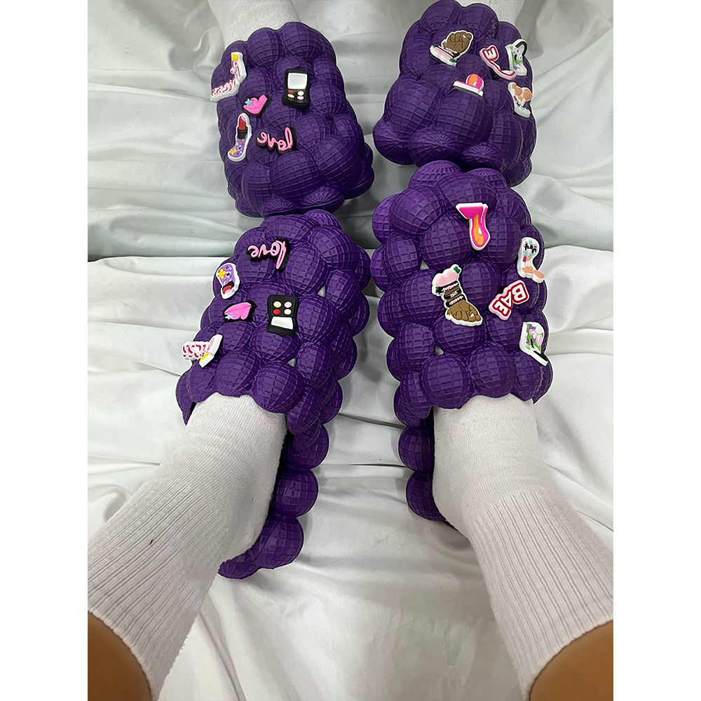 Sandalias y chanclas de burbujas de moda con nueva personalidad de verano