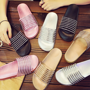 Zapatillas de fondo plano con diamantes brillantes y brillantes de Pvc