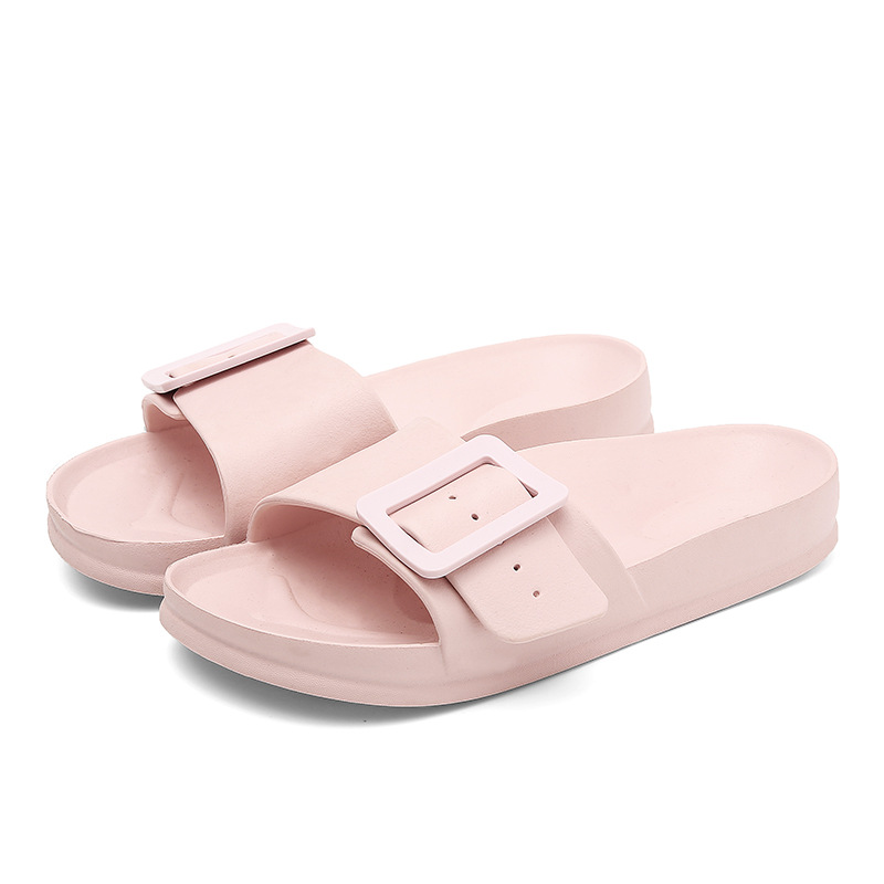 Nuevas zapatillas con hebilla ajustable para interior y exterior.